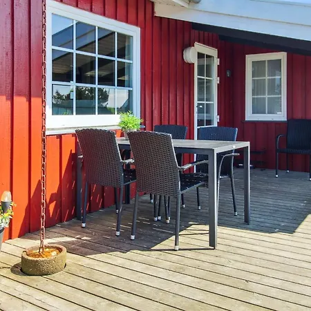 Kalf - 400m From The Sea By Interhome * Lakolk