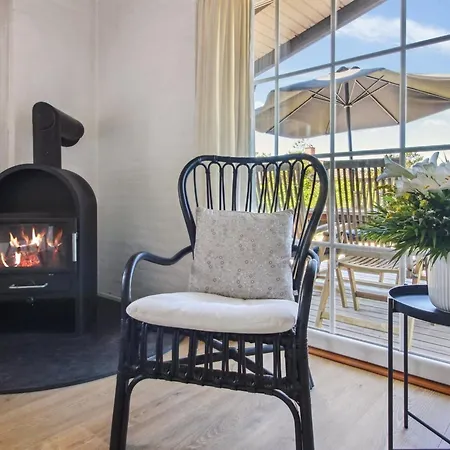 Holiday home Kalf - 400m From The Sea By Interhome Lakolk