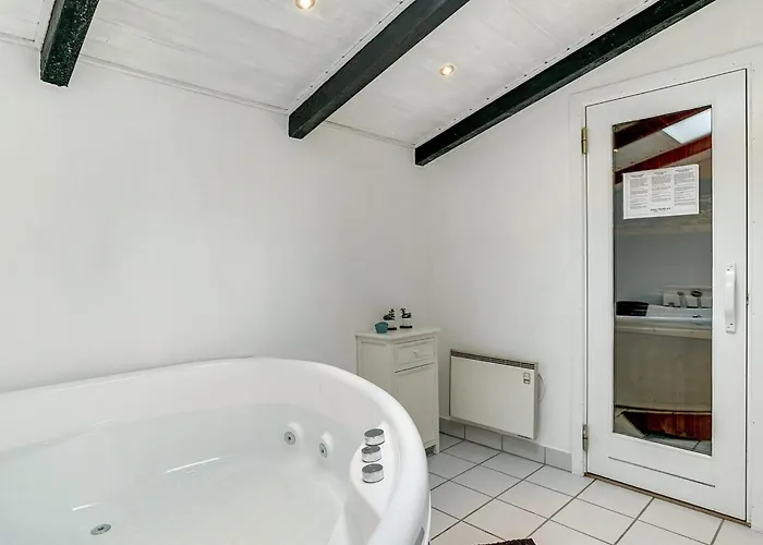 Kalf - 400m From The Sea By Interhome *