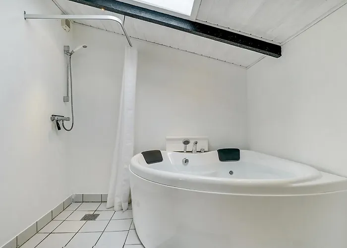 Kalf - 400m From The Sea By Interhome Hébergement de vacances