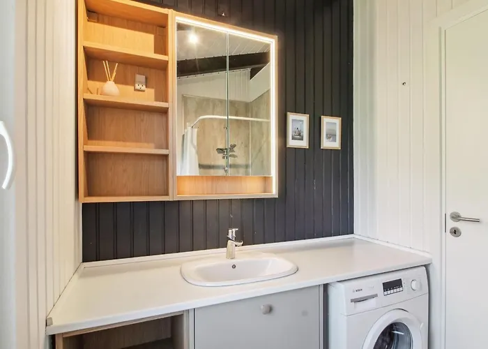 Kalf - 400m From The Sea By Interhome *