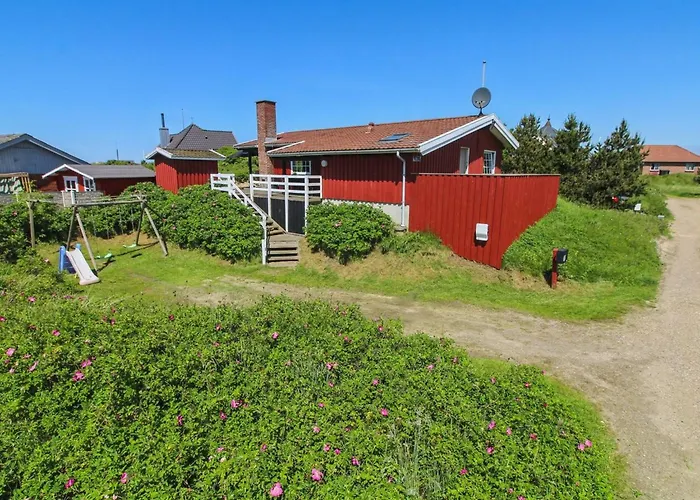 Kalf - 400m From The Sea By Interhome